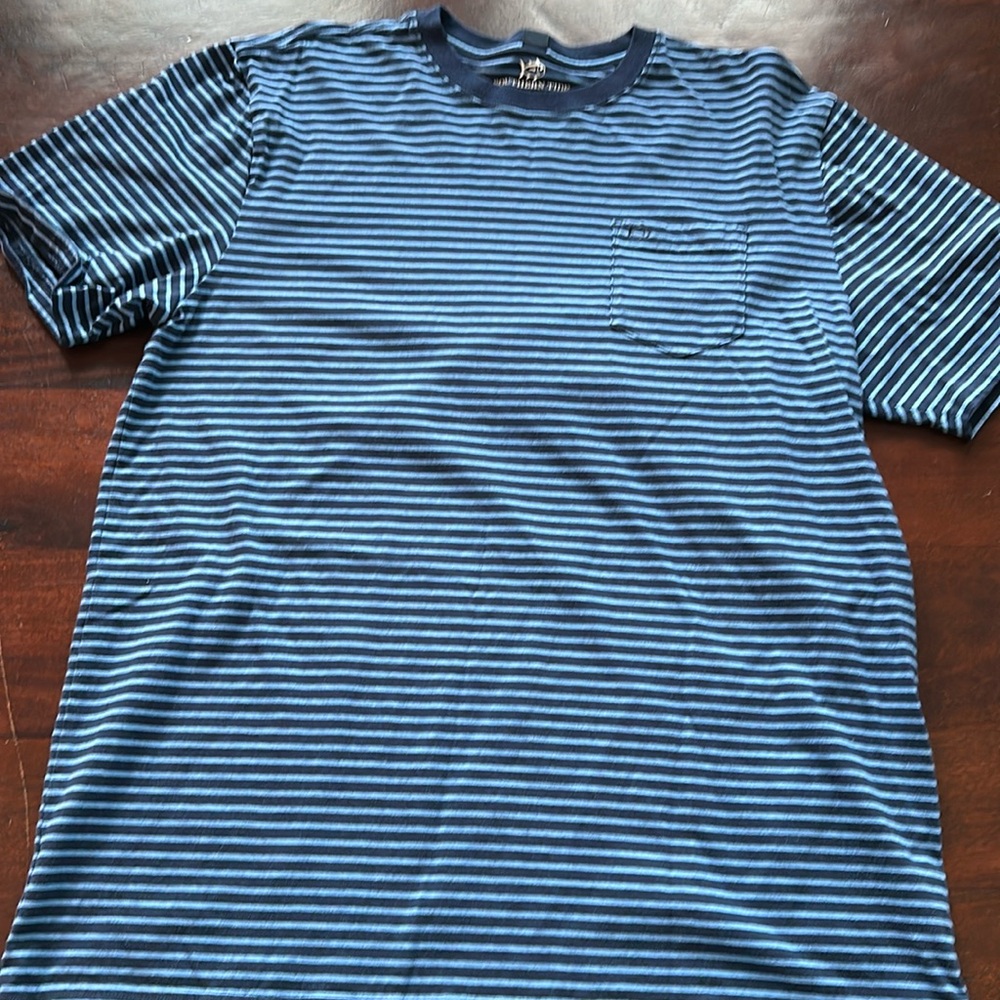 Southern Tide navy/blue striped Tee-Large